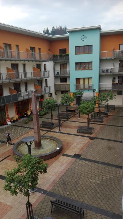 Apartman 302 奥什恰德尼察 外观 照片